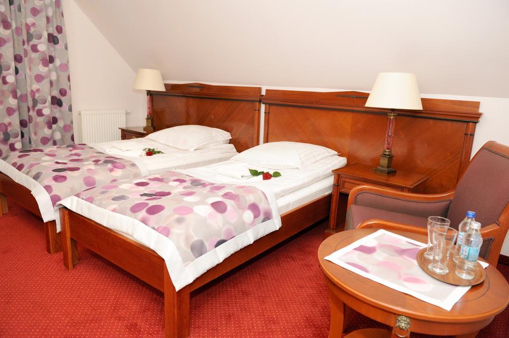 Hotel Czardasz Koziegłowy Zimmer foto